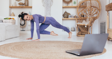 yoga-lady